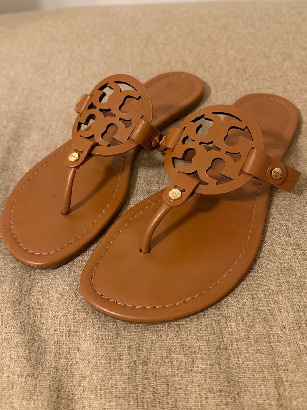 Tory Burch Miller Sandals in Vintage Vachetta Size 8. Excellent Condition!